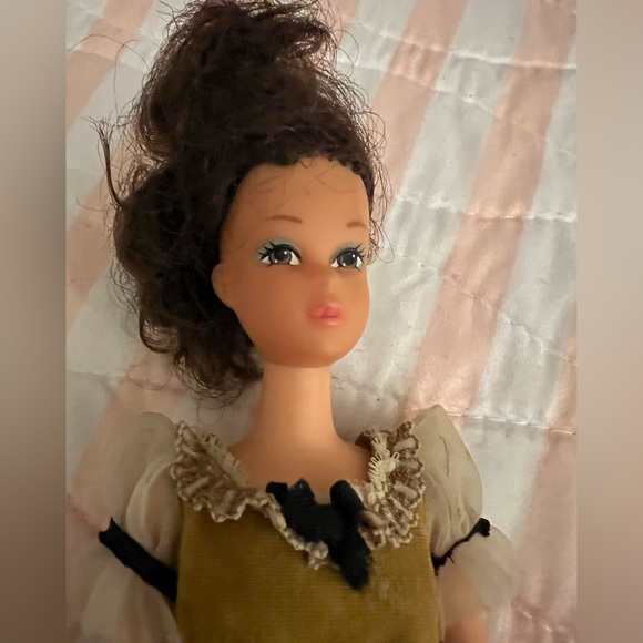 1966 Barbies - Picture 11 of 16